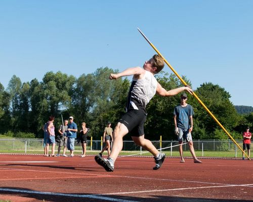 Jubiläum und starke Leistungen beim Run&Jump in Weissach im Tal  