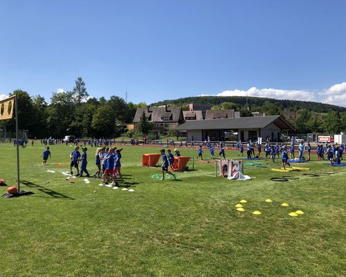 500 Kids powern sich bei WLV Kinderleicht-Athletik VOR ORT in Calw aus