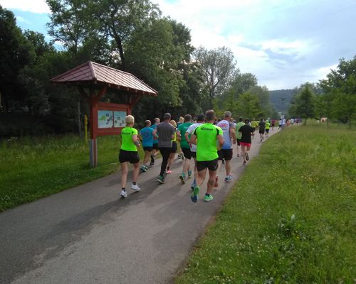 Nach dem großen Regen starteten beim Tuttlinger Run & Fun die Laufteams zum 3. Wertungslauf