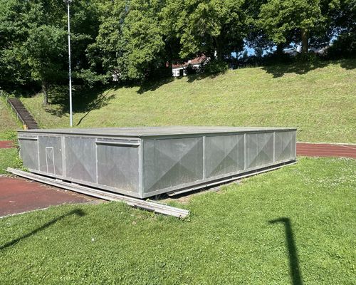 Abdeckung Stabhochsprungmatte zu verkaufen