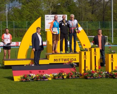 Ernst Dieter Schmidt (M80) wird Deutscher Meister