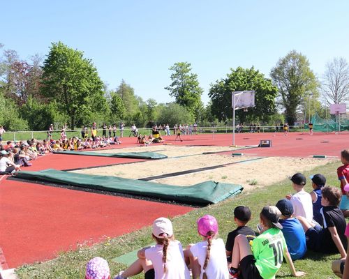 Eröffnungsveranstaltung der Schulprojektreihe „Grundschule trifft Kinderleichtathletik“ in Württemberg